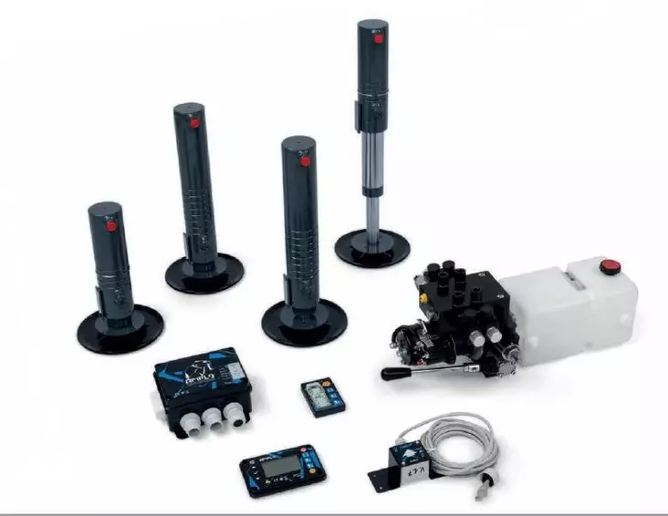 Hydrauliset tukijalat Fiat IMST35A5E-FA STD AL-KO Amplon kiinnikkeillä STAM 126 - Hydrauliset Tukijalat Amplo - 23981 - 1