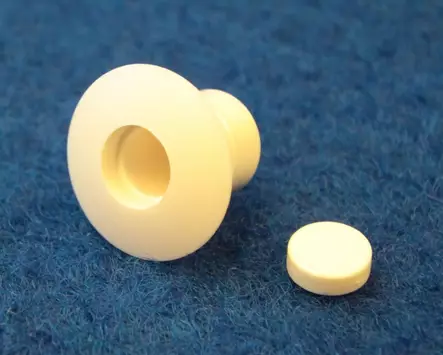 Sivulistan ja sivumuovin kiinnitys/peitenappi 16mm valkoinen, 2007-2009 - HOBBY VARAOSAT - 6192 - 1