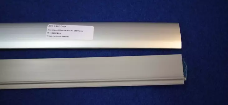 Reunaprofiili mattakromi 45mm, 2500mm hyllyn etureunaan - HOBBY VARAOSAT - 5252 - 1