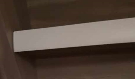 Reunaprofiili valkoinen matta, 2500mm, hyllyn etureunaan - HOBBY VARAOSAT - 18663 - 1