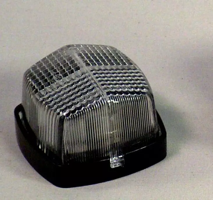 Seisontavalo. musta pohja 62x62 mm - Hella/talmu/muut - 543 - 1