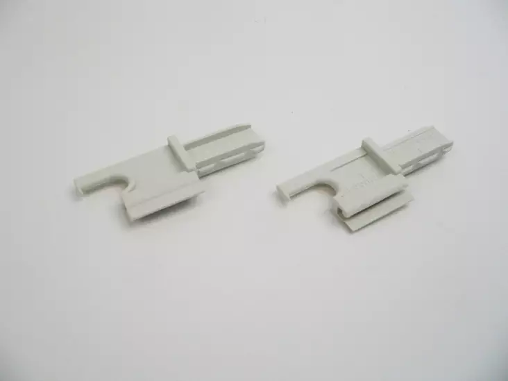 Verhokasetin pidin/ohjainpari 3 kpl, RR2001 Rastrollo 2001, BG1125, 9104108922 - Ikkunat ja osat - 16875 - 1