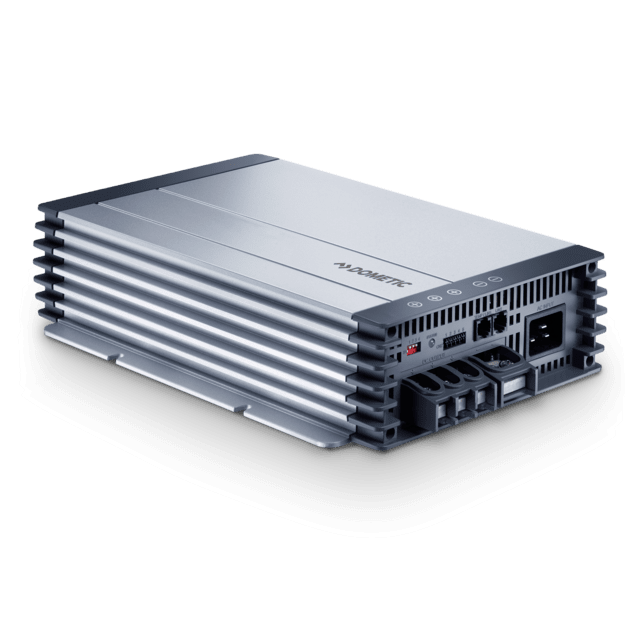 Dometic PerfectCharge MCA 2440, IU0U-Akkulaturi, 40 A, 24 V - Akut, laturit, akun valvonta - 16038 - 1